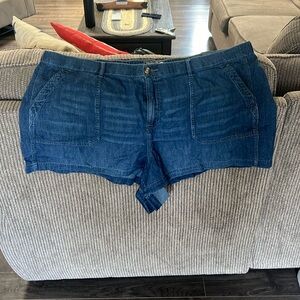 Plus Size Denim Shorts